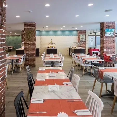 Ξενοδοχείο Tarsis Club & Aquapark Σάνι Μπιτς