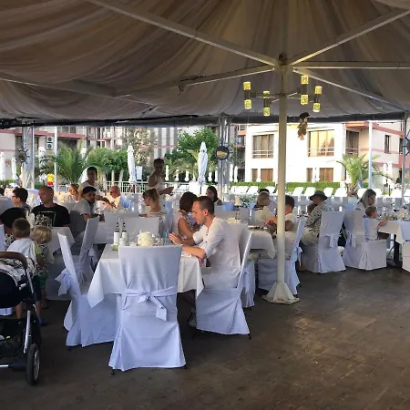 Tarsis Club & Aquapark Ξενοδοχείο 4*