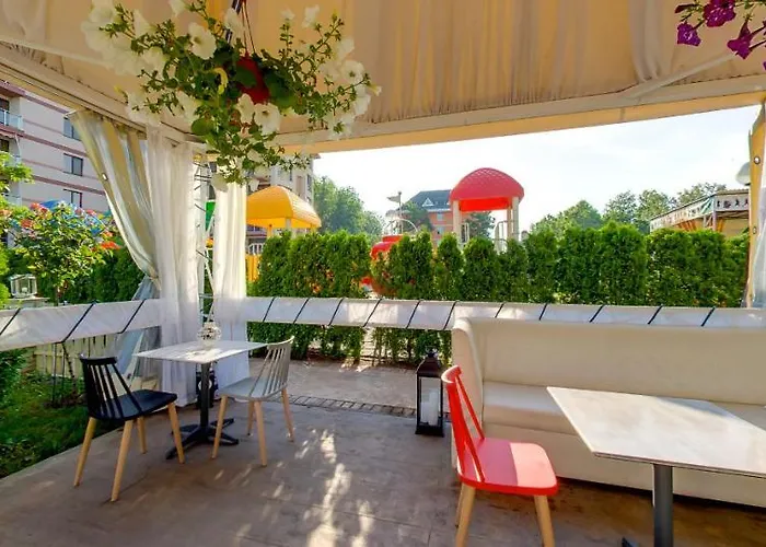 Hotel Tarsis Club & Aquapark 4*