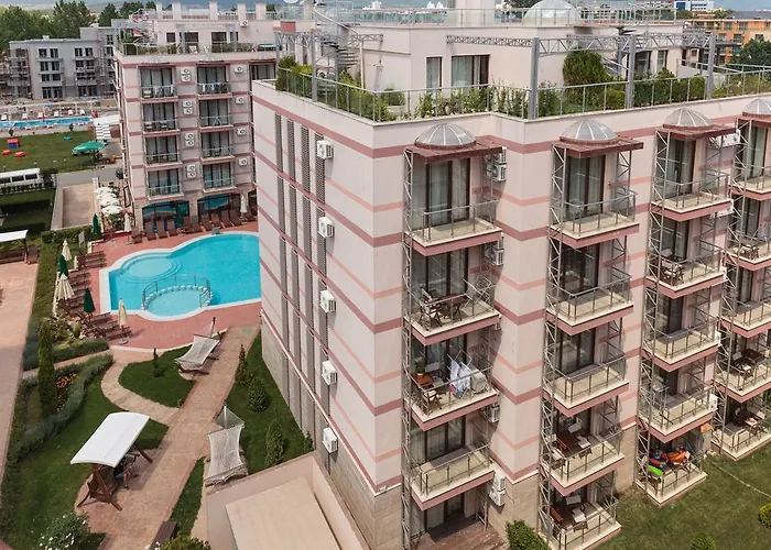 Tarsis Club & Aquapark Hotel 4*