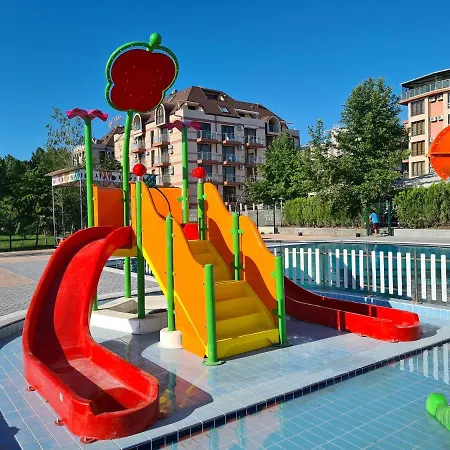 Tarsis Club & Aquapark Hotel 4*