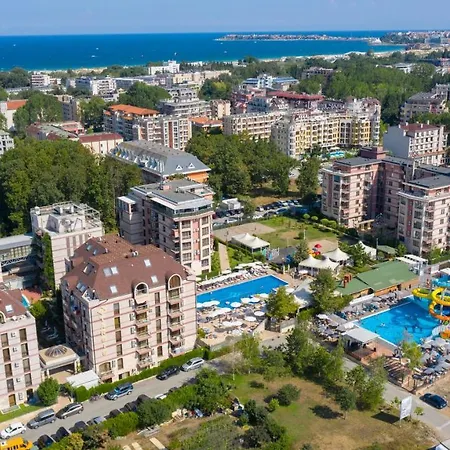 Tarsis Club & Aquapark 4* Сонячний Берег