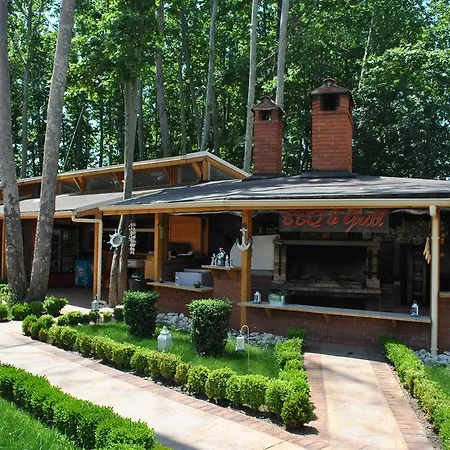 Tarsis Club & Aquapark Готель