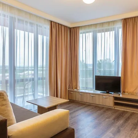 Tarsis Club & Aquapark 4* Сонячний Берег