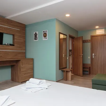 тарсис клуб хотел - ол инклузив 4*