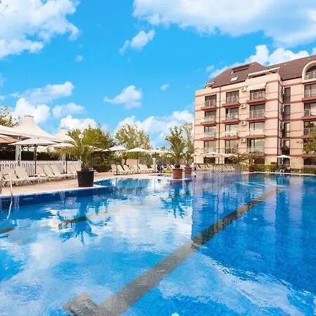 Tarsis Club & Aquapark 4* Сонячний Берег