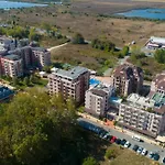 Hotel Tarsis Club & Aquapark 4*