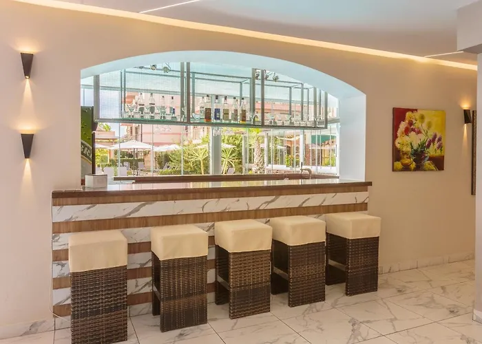 Tarsis Club & Aquapark Hotel Sunny Beach