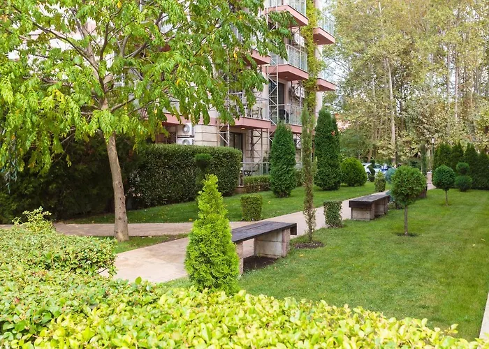 Hotel Tarsis Club & Aquapark 4*