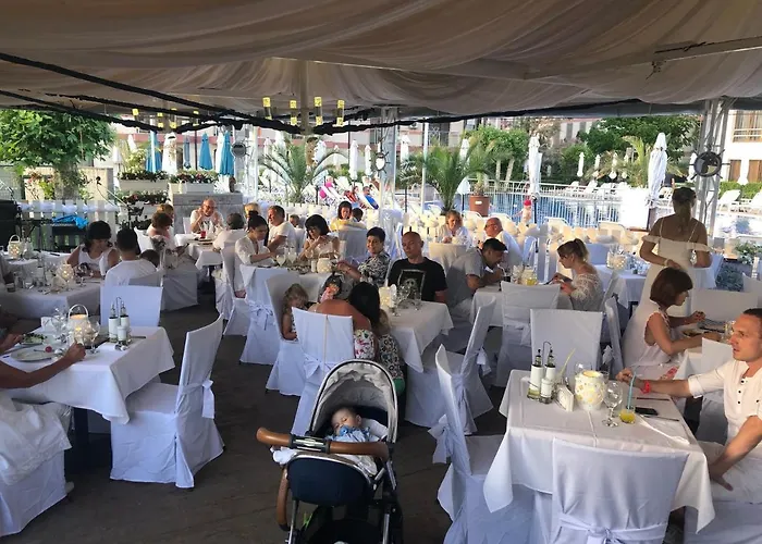 Tarsis Club & Aquapark Hotel 4*